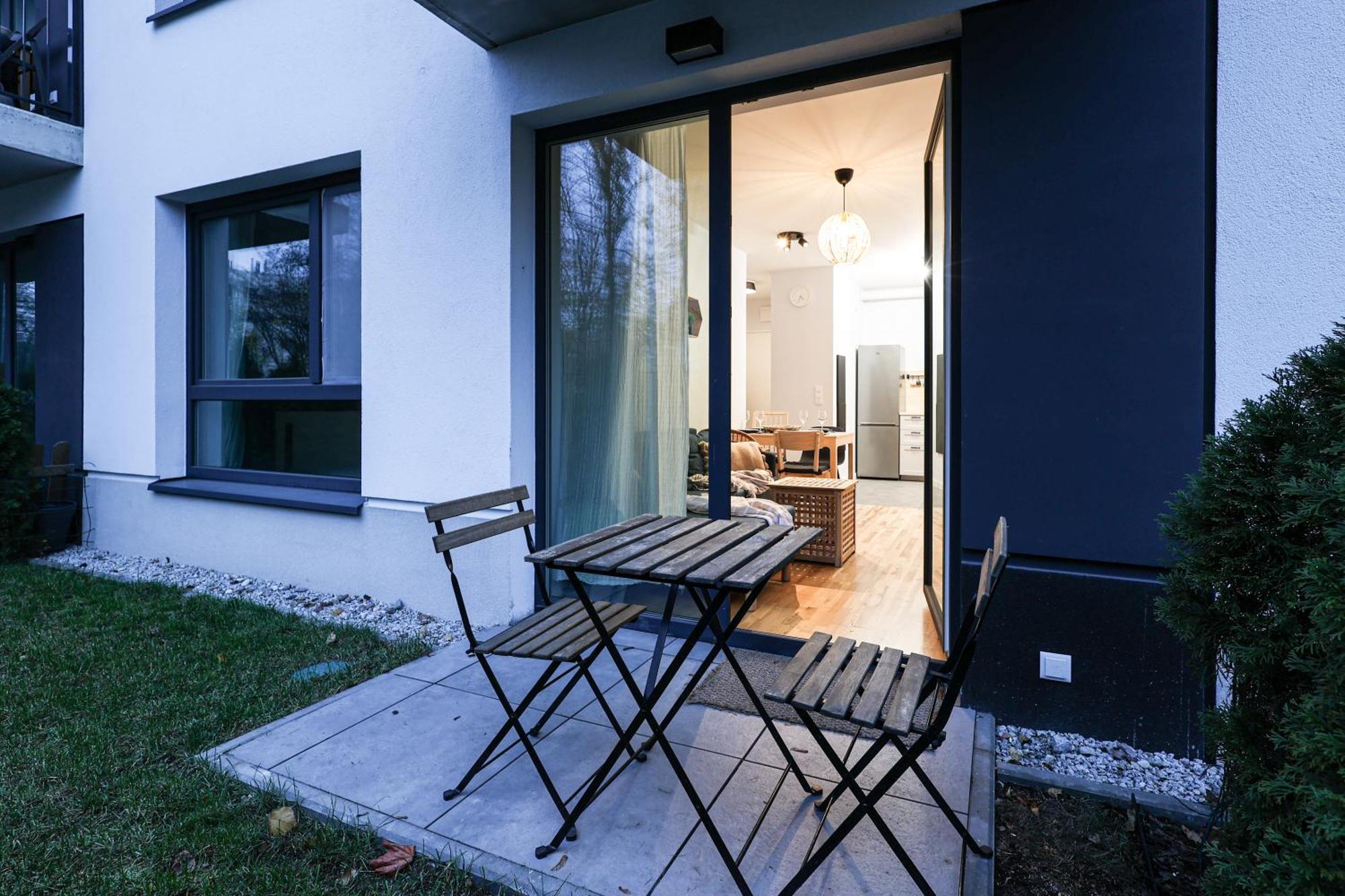2Homerent Nowa Mangalia وارسو المظهر الخارجي الصورة